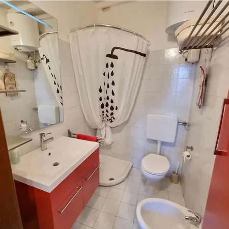 La Casa Di Charlotte Holiday home Camaiore